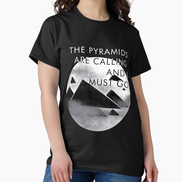 Aperçu de l'œuvre Les pyramides appellent créée et vendue par Hanna Richardson.