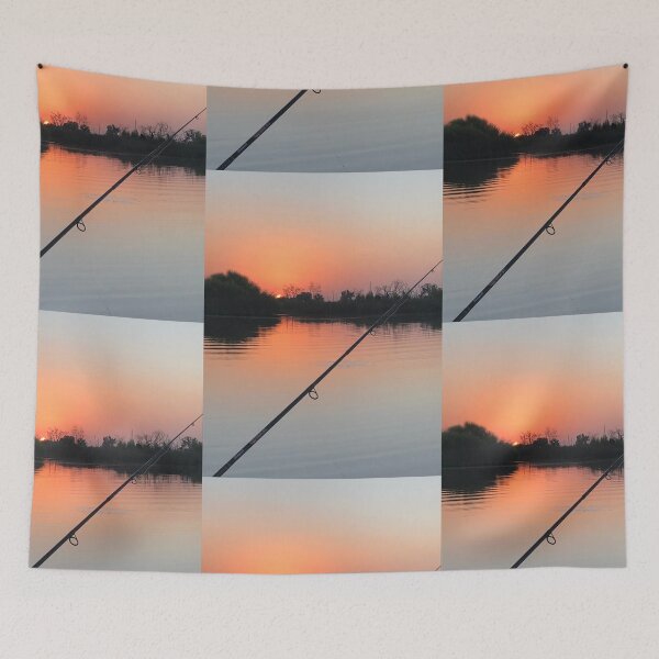 Artikelvorschau, Angeln bei Sonnenuntergang am Fluss entworfen und verkauft von NativeAssady.