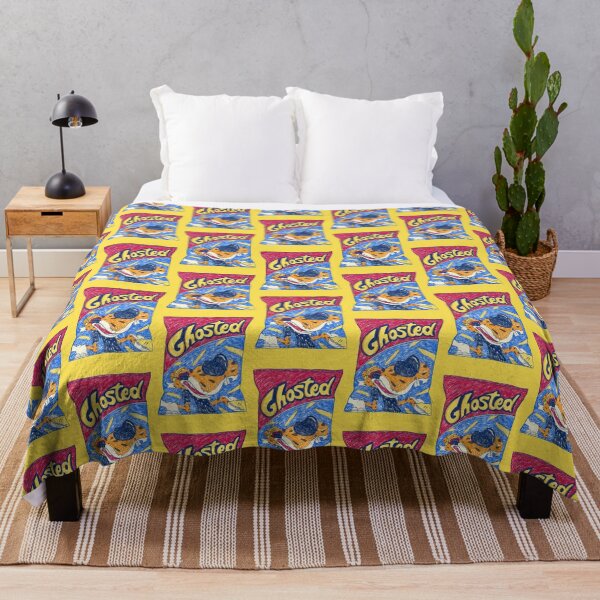 Hot cheetos best sale blanket forever 21