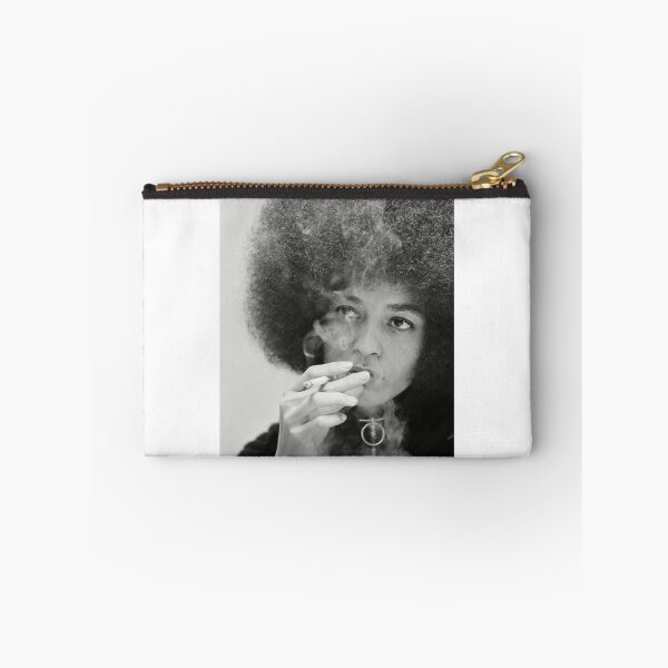 Artikelvorschau, Angela Davis Rauchen entworfen und verkauft von Redder Than Red.