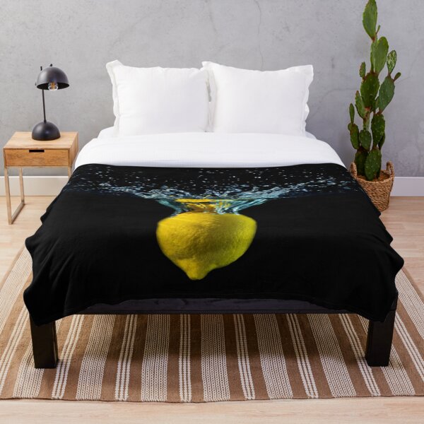 Aperçu de l'œuvre Adorable citron dans l'eau - Motif créée et vendue par SimplePickUps.