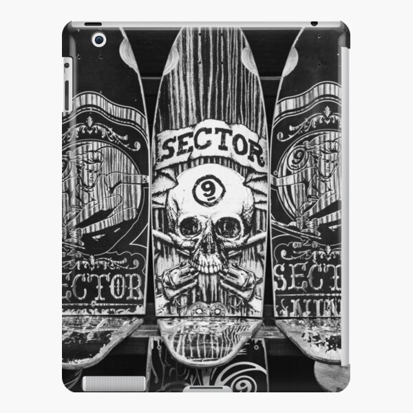 An old B&W Sector Nine Photo iPad Snap Case