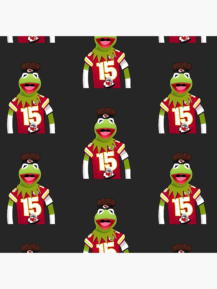 Patrick Mahomes Shirt Rollin_ With Mahomies Funny T-Shirt by AnnettaAronoF