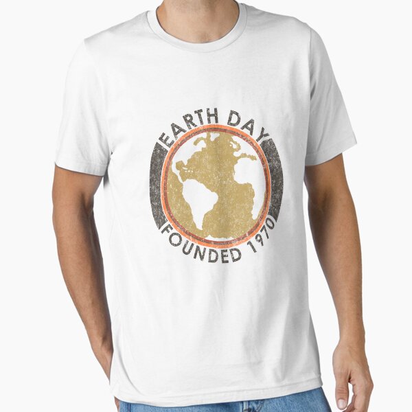 Earth Day: Old School Essential T-Shirt