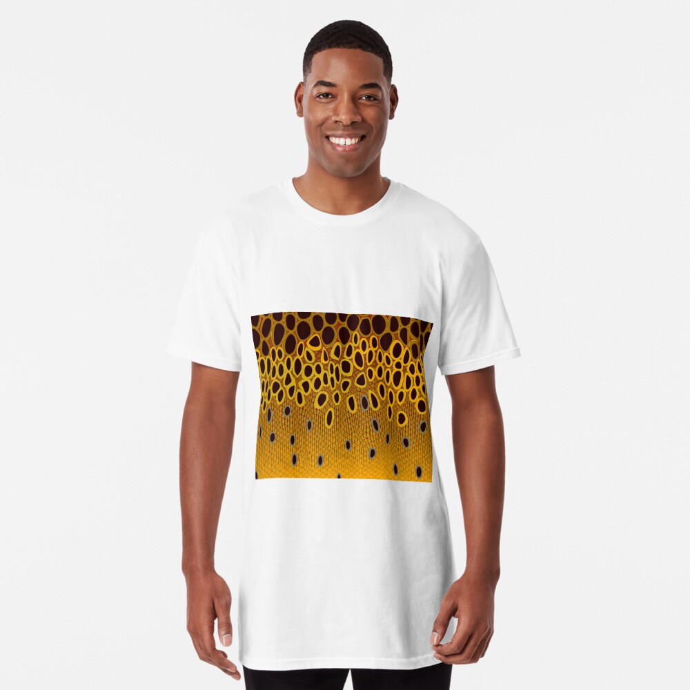 Vista previa del artículo con la obra «Camiseta larga», diseñado y vendido por MikaelJenei.