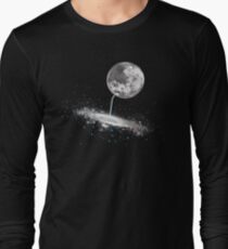 Luna Finds A Drink Long Sleeve T-Shirt