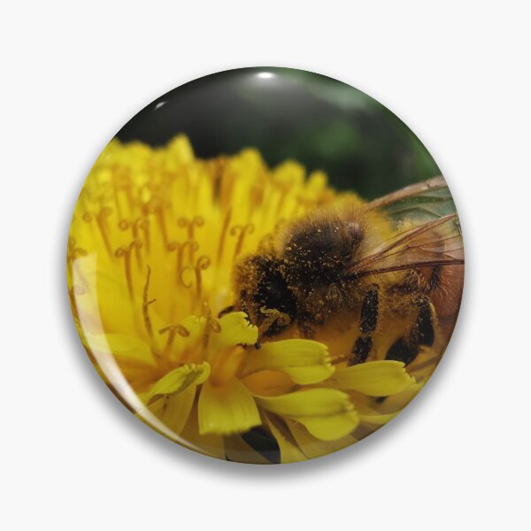Item preview, little honey bee designed and sold by Caroline Guay.