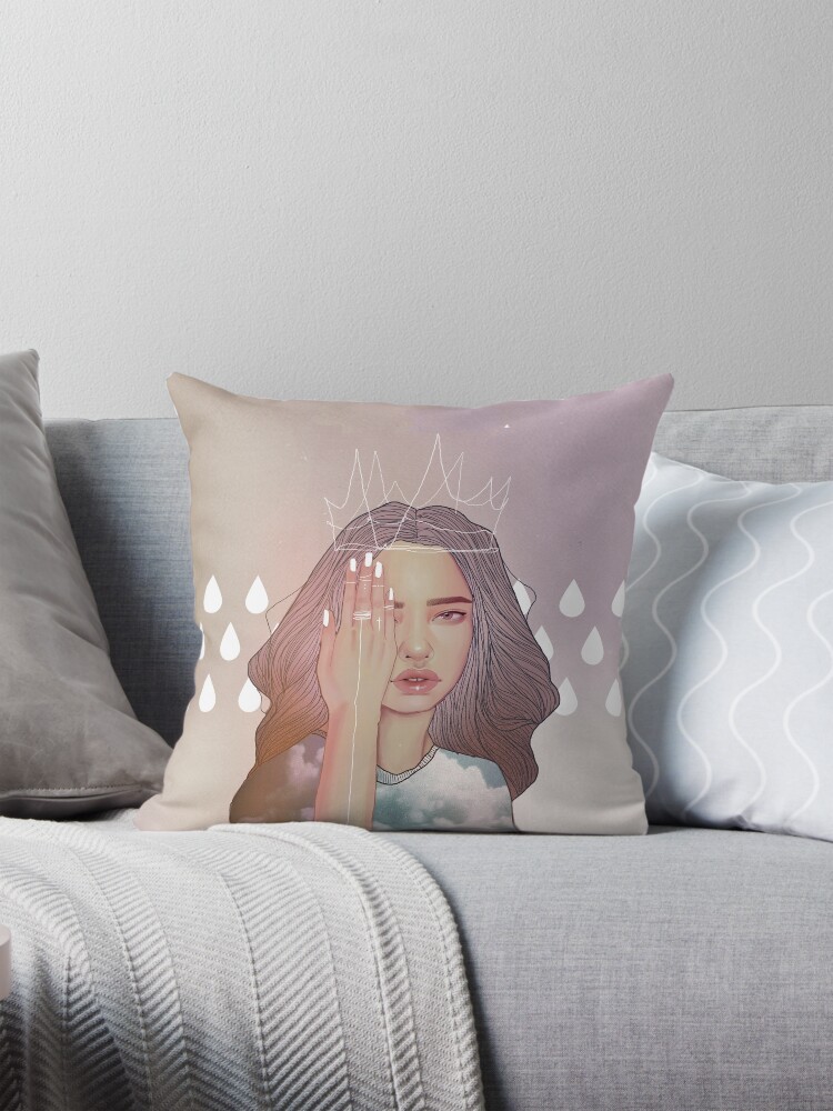 Imagen 1 de 4, Cojín con la obra REINA, diseñada y vendida por misskatz.