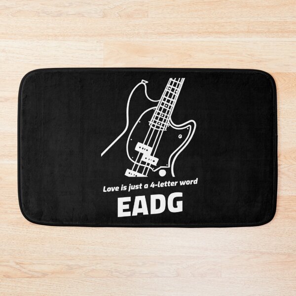 Aperçu de l'œuvre L'amour n'est qu'un mot de quatre lettres : EADG - Funny Nerdy Bass Guitar Design créée et vendue par aurielphoenix.