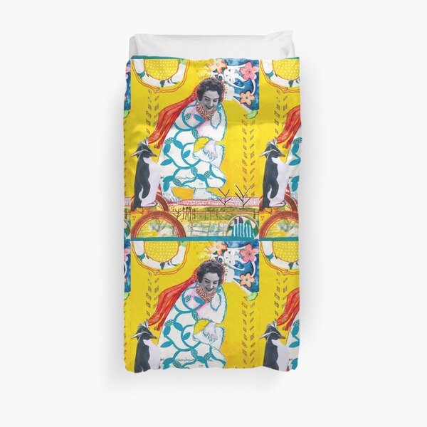 Crouching Venus 1 Duvet Cover