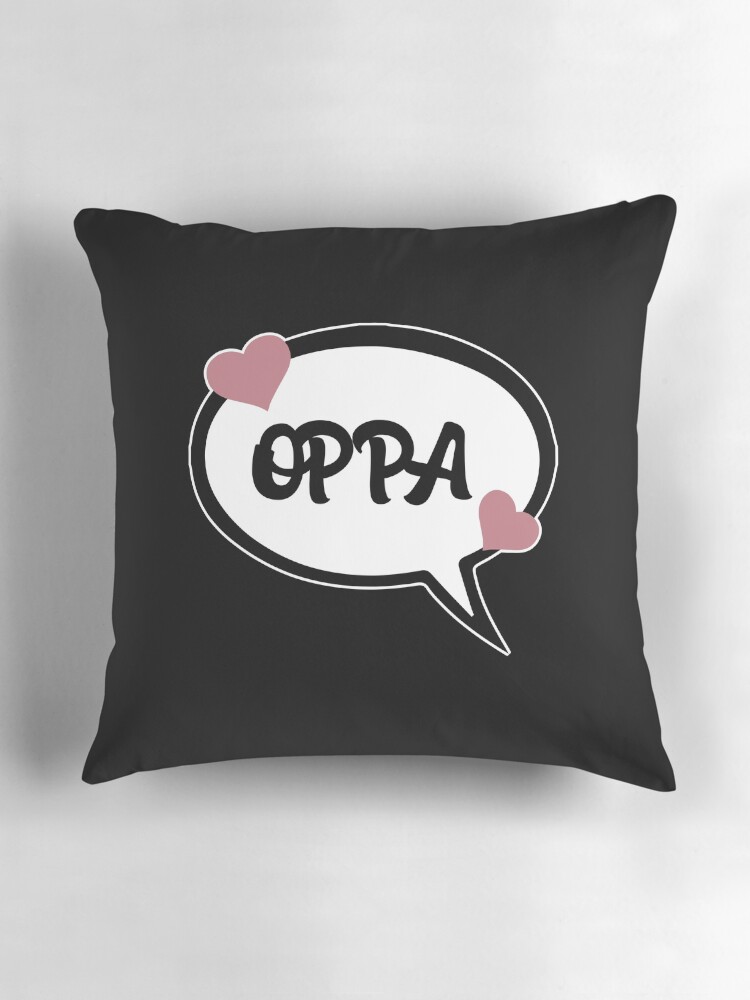 Imagen 3 de 4, Cojín con la obra oppa love kpop bias, diseñada y vendida por RisingTE.