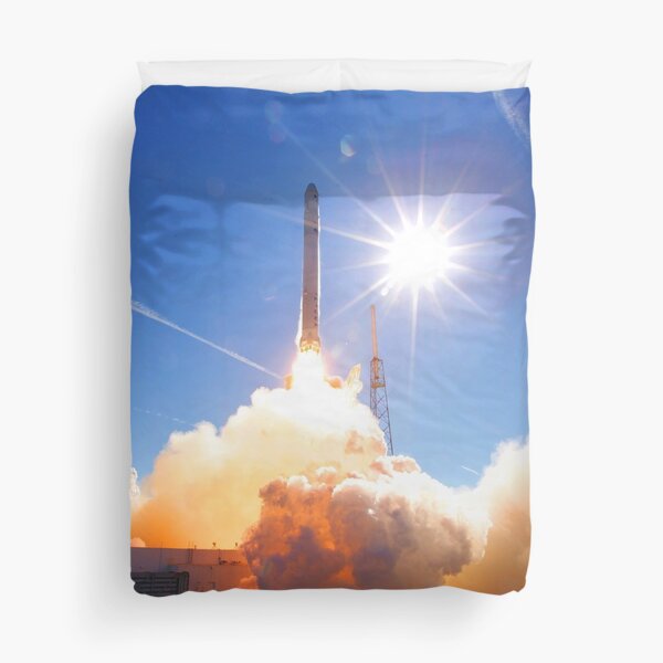 SpaceX rocket launch from Cape Canaveral. Astronomy Duvet Cover