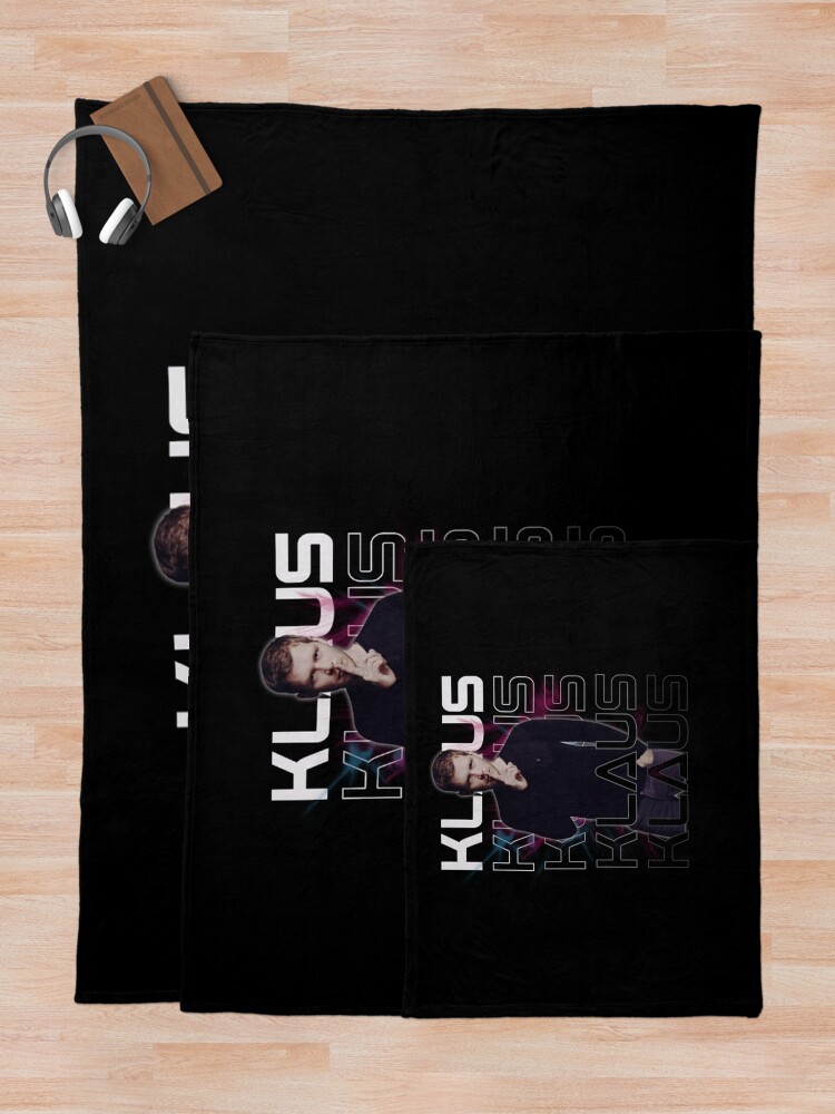 "THE TVD ORIGINALS KLAUS HYBRID Klaus Mikaelson" Throw Blanket for Sale