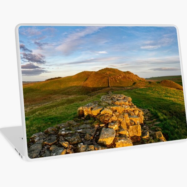Caw Gap towards Winshield Crags Laptop Skin