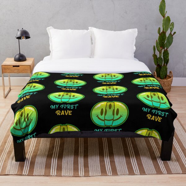 Artikelvorschau, Mein erstes Rave Smiley-Design entworfen und verkauft von TeesByMark.