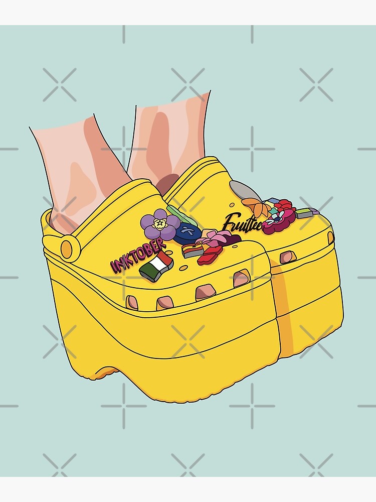 Tarjetas de felicitación «Zapato croc tacón cuña amarillo con complementos»  de Fruit-Tee | Redbubble