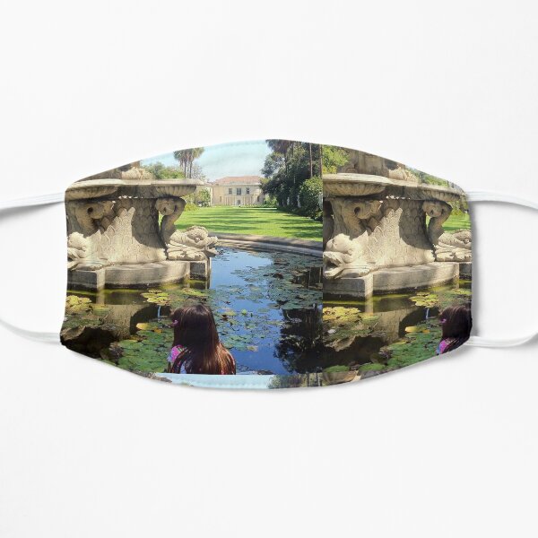 A Fountain in the Garden Flat Mask