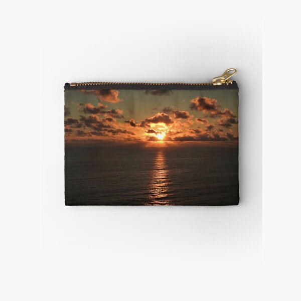 Artikelvorschau, Ozean Sonnenaufgang über dem Atlantik entworfen und verkauft von Graykat.