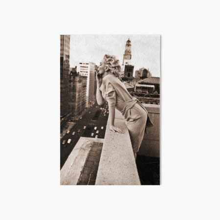 "Marilyn Takes Manhattan" -Serie | MM ikonisches Sepia-Foto Galeriedruck