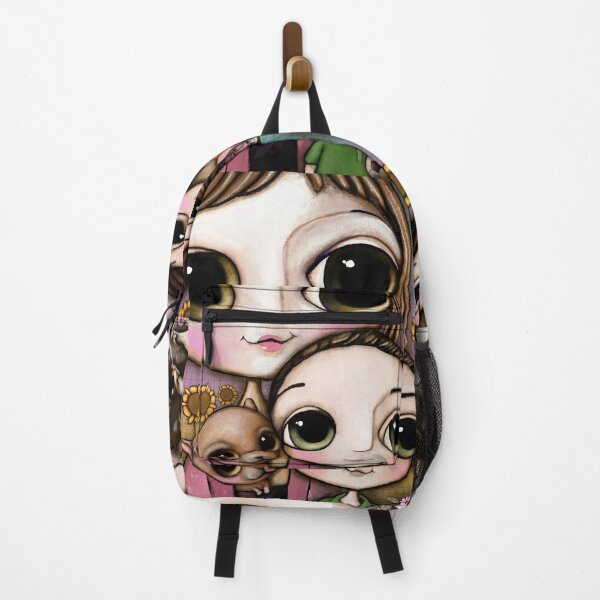 The Lovely Family with two chihuahua and the Backpack