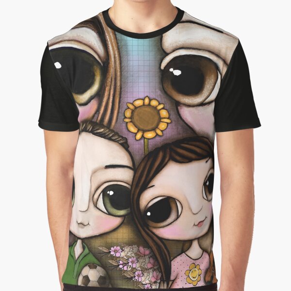 The Lovely Family with two chihuahua and the Graphic T-Shirt