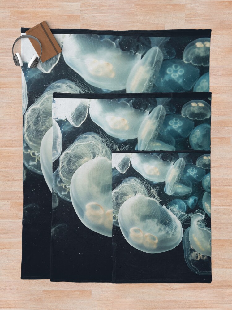 "Jellyfish " Throw Blanket for Sale by PeterSS Redbubble