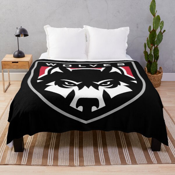 The Western Oregon Wolves Throw Blanket
