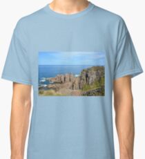 THE PINNACLES Classic T-Shirt