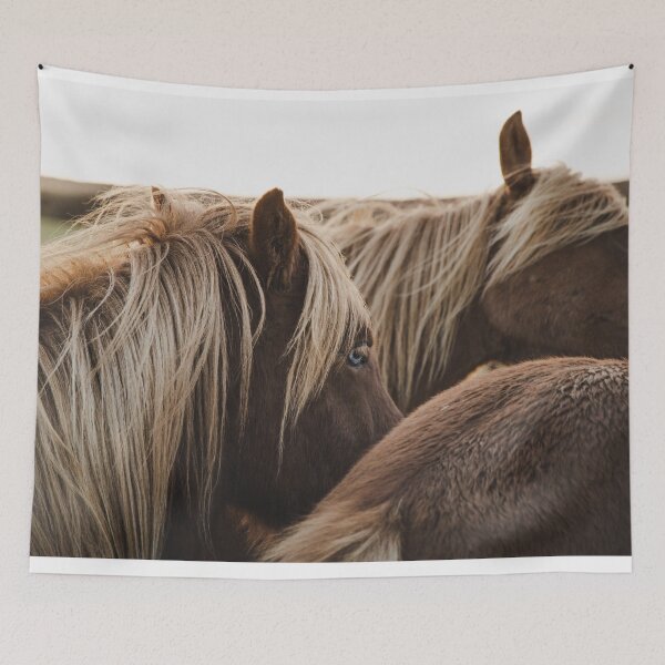 Artikelvorschau, red horse with blue eyes entworfen und verkauft von LouisaLilja.