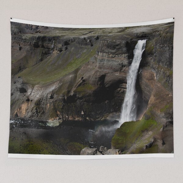 Artikelvorschau, Háifoss waterfall entworfen und verkauft von LouisaLilja.