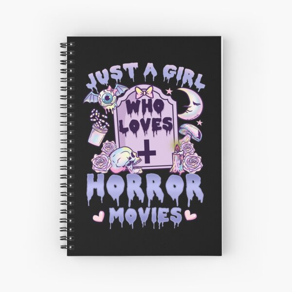 Artikel-Vorschau von Nur ein Mädchen, das Horrorfilme liebt - Pastel Goth, designt und verkauft von biNutz.