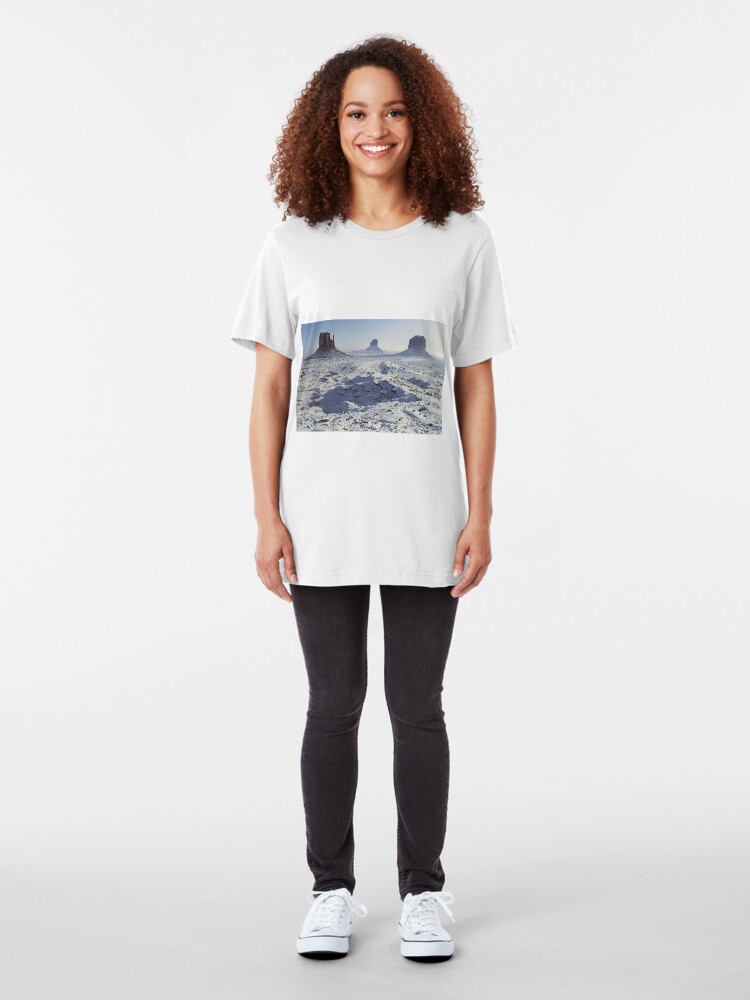 Alternate view of Monument Valley in the snow Slim Fit T-Shirt