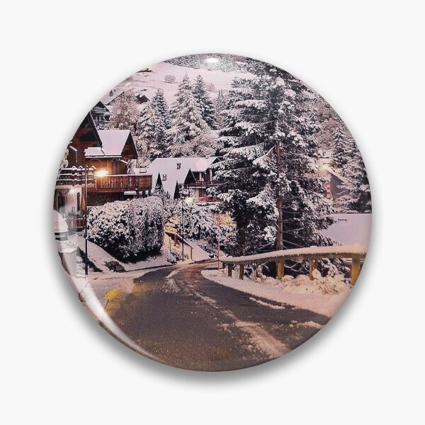 Artikelvorschau,  Fröhliche Weihnachten entworfen und verkauft von Kevin Trace Shop.