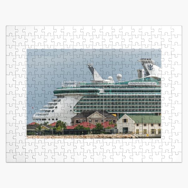 Artikel-Vorschau von Royal Caribbean Independence of the Seas Kreuzfahrtschiff, designt und verkauft von debbieannpowell.