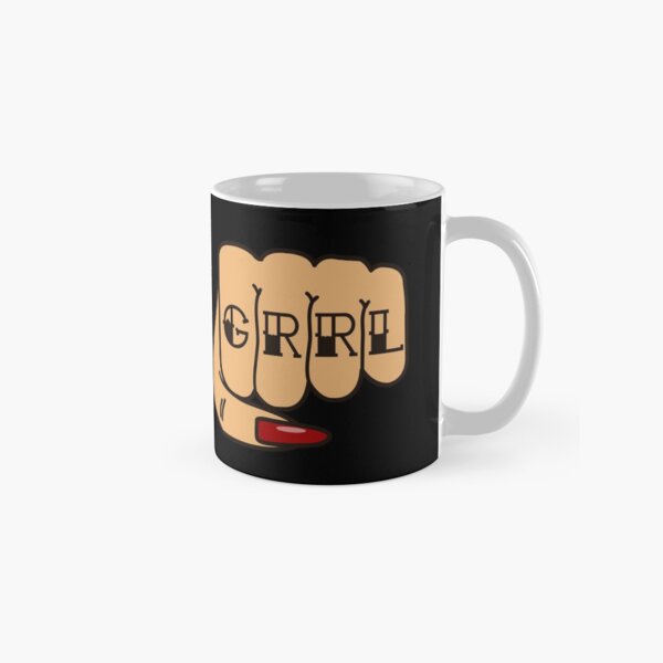 Vista previa del artículo con la obra «Riot Grrl», diseñado y vendido por TeeAgromenaguer.