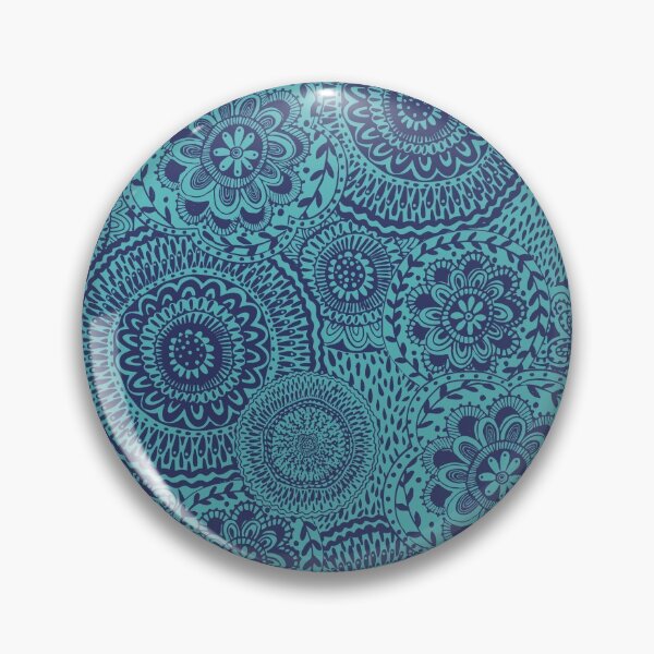 Artikelvorschau, Warf blaues Mandala entworfen und verkauft von Janet Broxon.