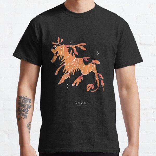 Leafy seadragon Classic T-Shirt