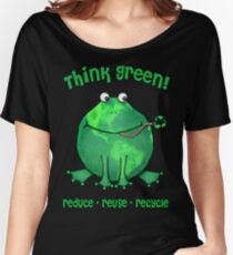 Think Green Frog Environment T-Shirt Women's Relaxed Fit T-Shirt