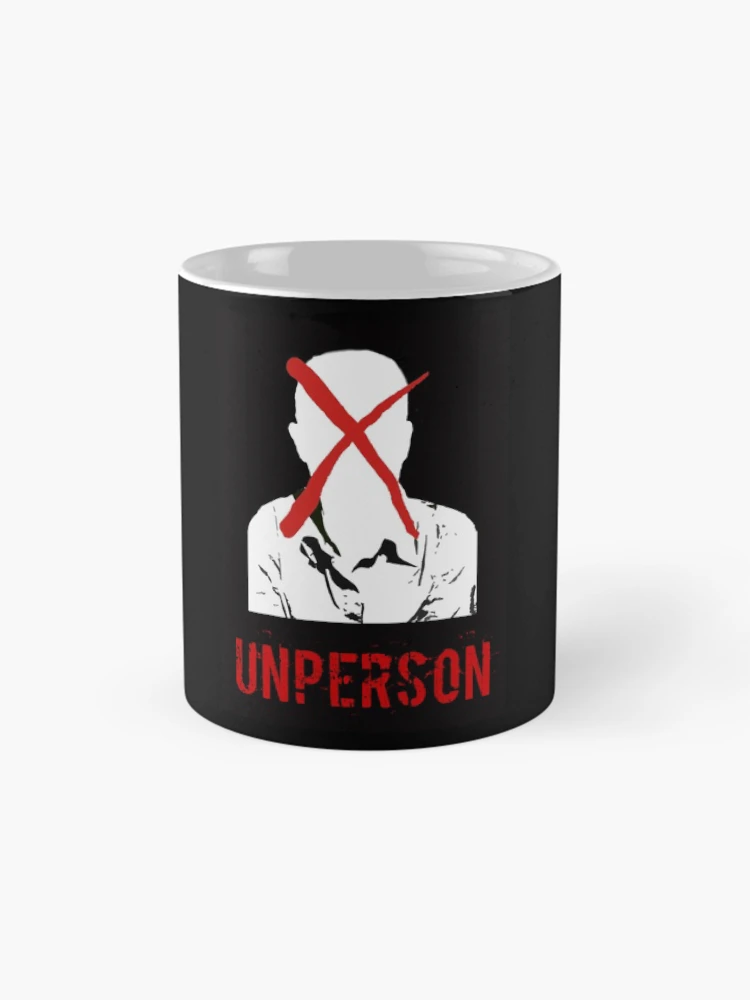 Aperçu 4 sur 6. Mug à café avec l'œuvre Personne créée et vendue par Jon Raso.