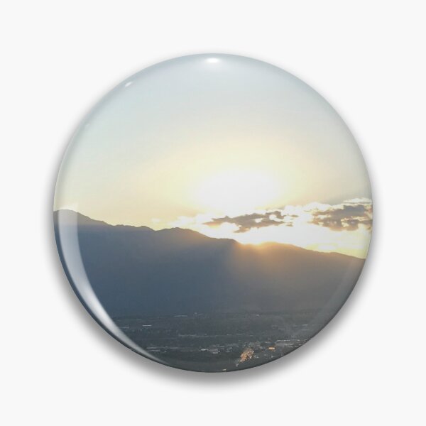 Artikelvorschau, Sonnenuntergang am Pikes Peak entworfen und verkauft von BraveNewDesigns.