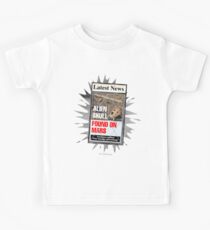 Latest News - Alien Scull Found On Mars Kids Tee