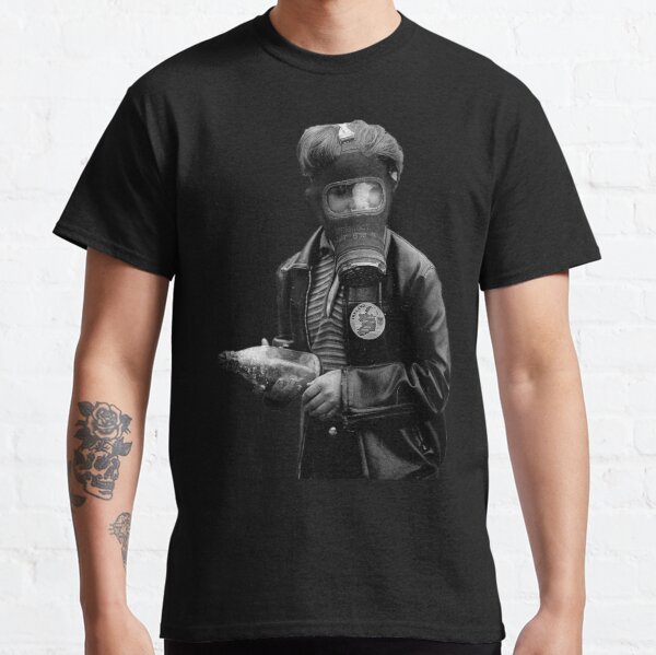Derry - Mural - Bogside- The Boy In The Mask - Paddy Coyle - Ireland Classic T-Shirt