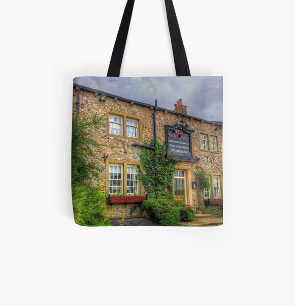 Emmerdale Bags IUCN Water