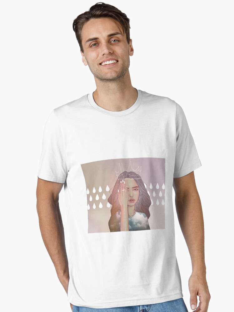 Imagen 1 de 7, Camiseta esencial con la obra REINA, diseñada y vendida por misskatz.