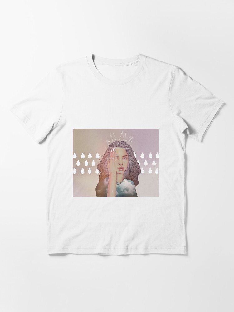 Imagen 3 de 7, Camiseta esencial con la obra REINA, diseñada y vendida por misskatz.