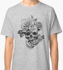 Skull And Roses Classic T-Shirt