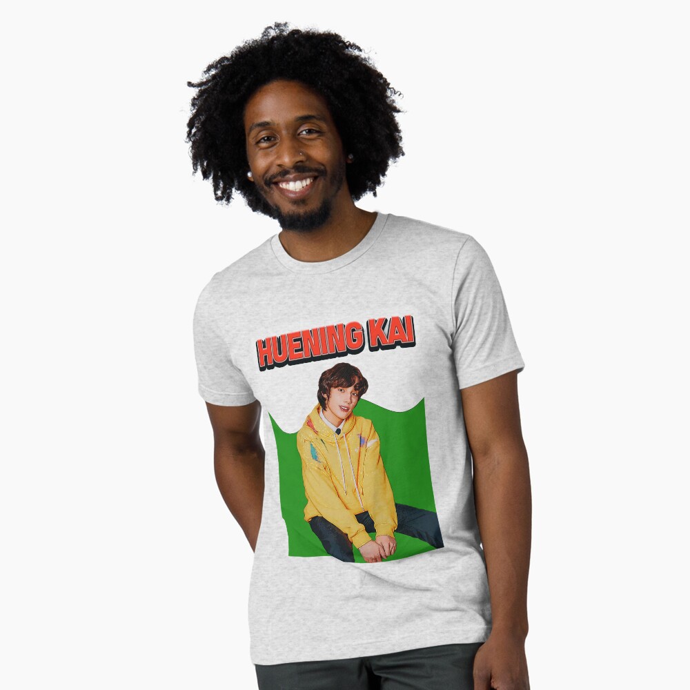 Artikel-Vorschau von Vintage T-Shirt, designt und verkauft von KInspirations.