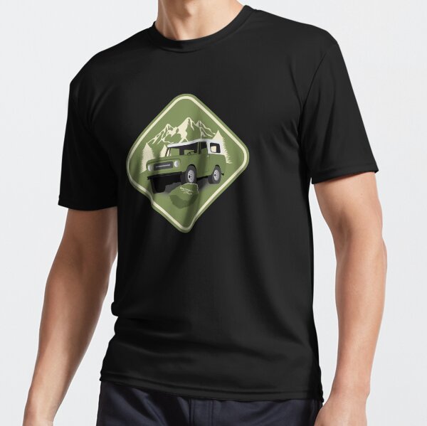 International Harvester Scout (Snowrunner) Active T-Shirt