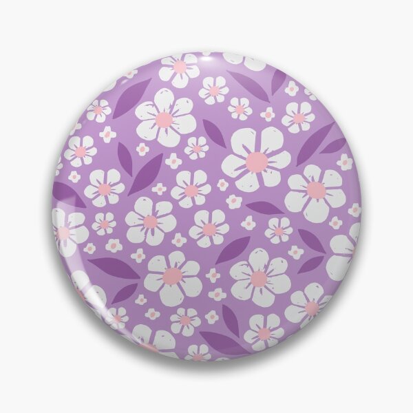 Aperçu de l'œuvre Fleurs blanches motif répété lavande créée et vendue par Riga Sutherland.