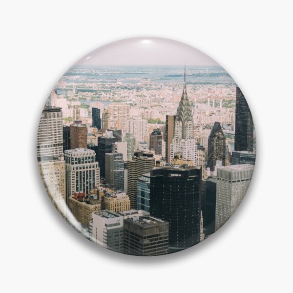 Item preview, Alto en la ciudad de Nueva York designed and sold by ppolecho.